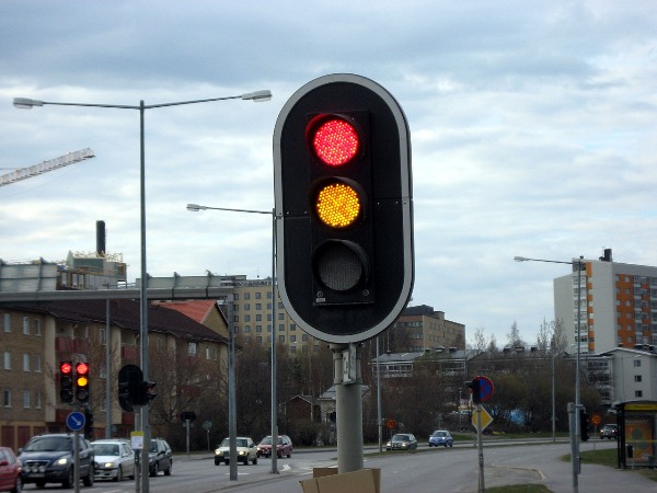 Thiết kế đèn giao thông